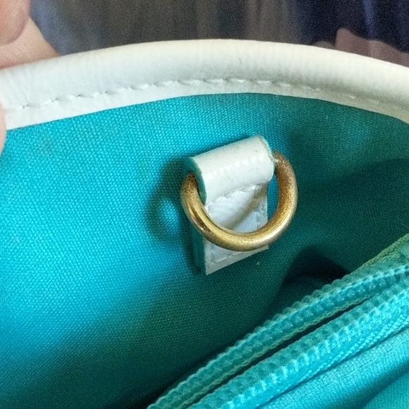 Liz Claiborne Aqua Tote w/ Straps NWOT. - Picture 8 of 9
